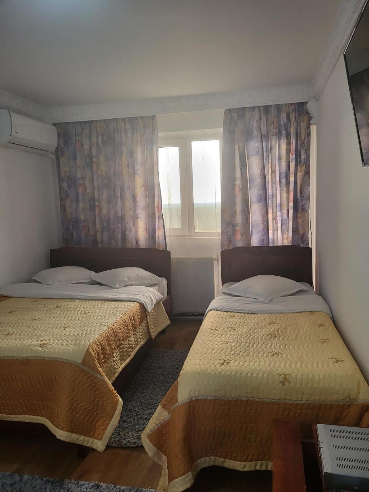 Motel Orion Obrejita Экстерьер фото